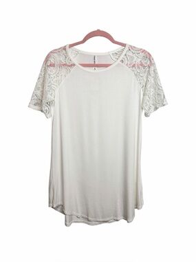 NWT ZENANA SIGNATURE White‎ Lace Sleeve Tunic, Medium